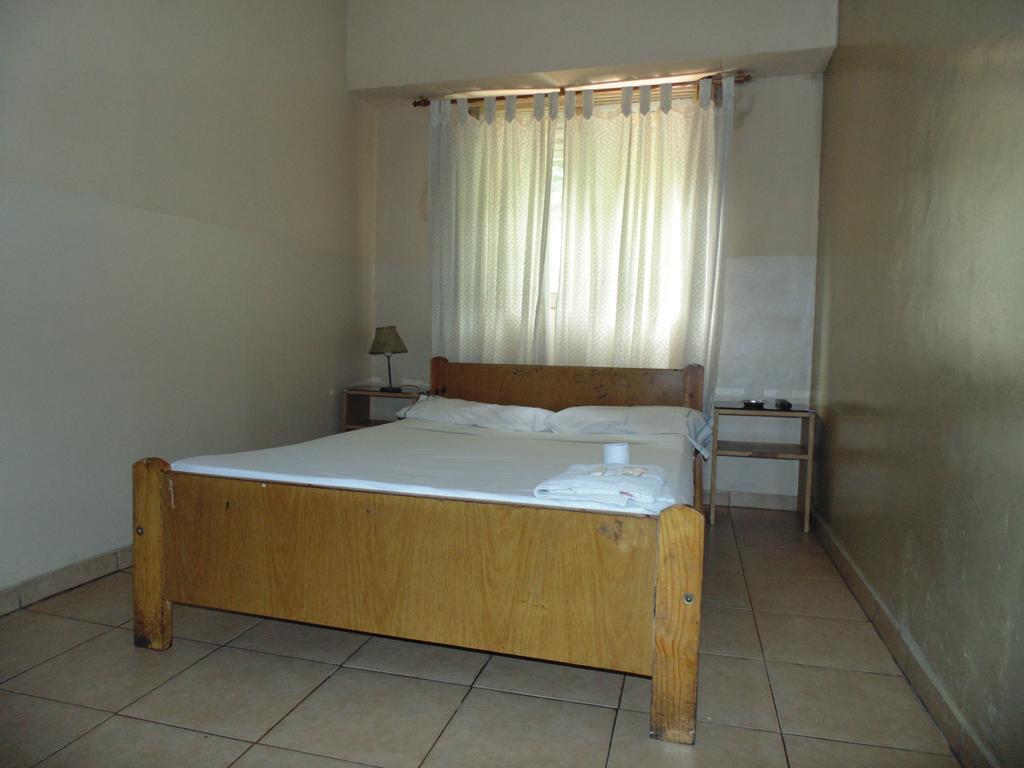 Hotel Plaza Garay Buenos Aires Quarto foto